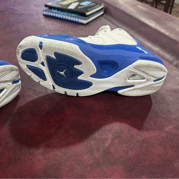 Men's NIKE Air Jordan Play in These F Basketball Shoes White Sz 7.5 - Picture 9 of 10